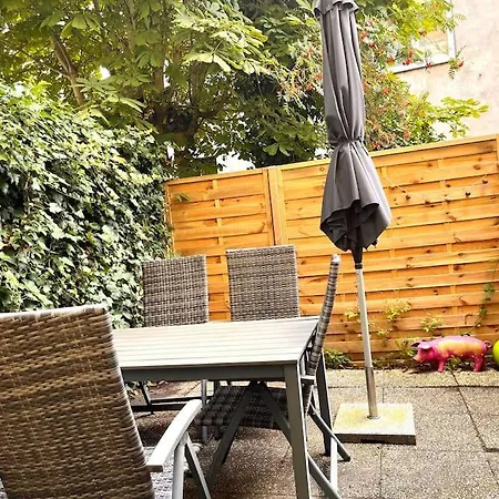 Doppelzimmer Mit Terrasse In Privatem Zuhause Lubeck Exterior photo