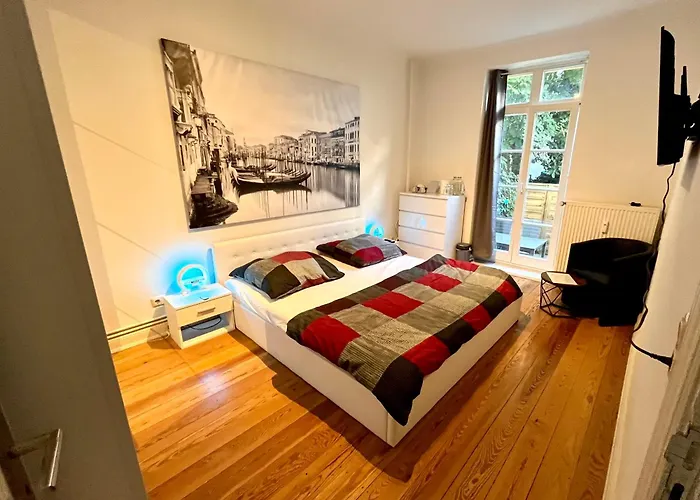 Doppelzimmer Mit Terrasse In Privatem Zuhause