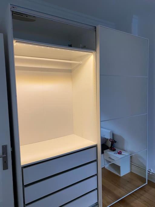 Homestay Doppelzimmer Mit Terrasse In Privatem Zuhause Lubeck