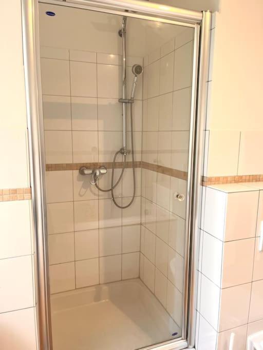 Doppelzimmer Mit Terrasse In Privatem Zuhause Alloggio in famiglia *