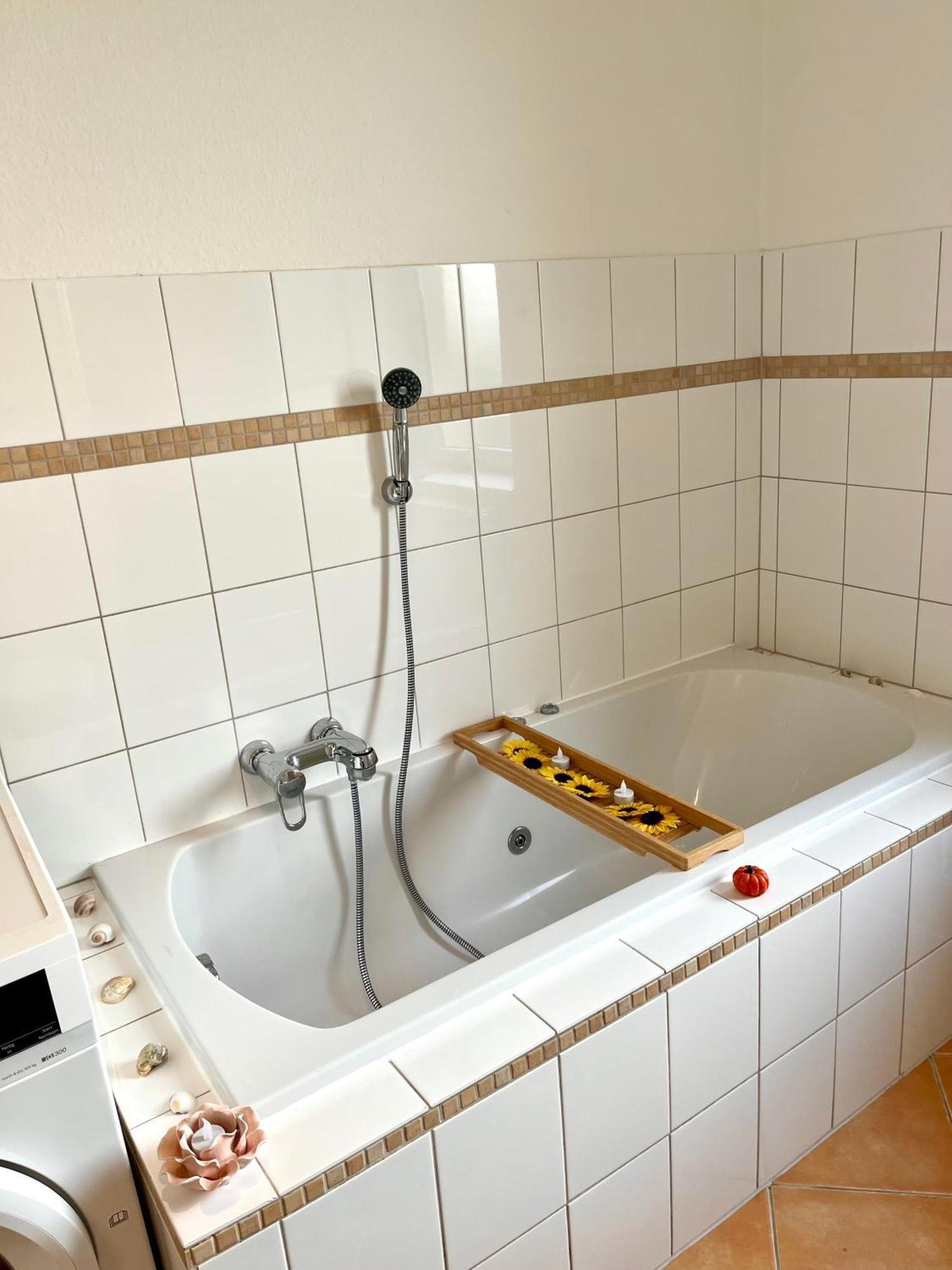 Homestay Doppelzimmer Mit Terrasse In Privatem Zuhause *